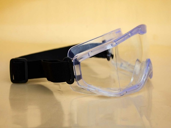 Arbeitsschutzbrille 450 3